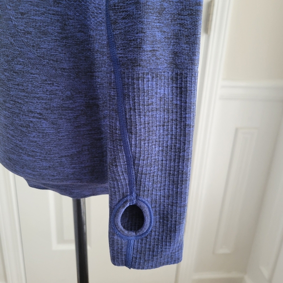 Lululemon Swiftly Tech Long‎ Sleeve Pullover Athletic Top Seamless - Picture 11 of 15